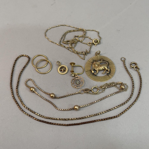 214 - A collection of bracelets and part jewellery in 9ct. gold and yellow metal (test as as 9ct gold), to... 