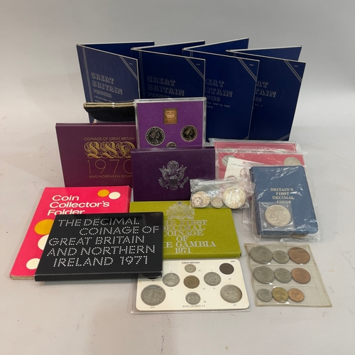 190 - Miscellaneous lot of mainly English and American coins comprising 1970 and 1971 UK proof sets, 1953 ... 