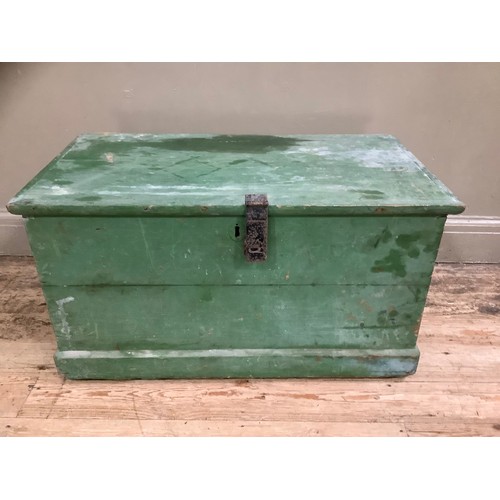 77 - A green painted pine lodging box with metal clasp, 6p to the side