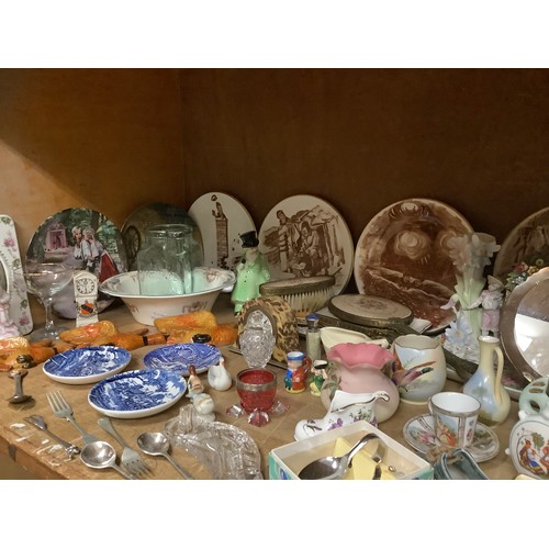 52 - A quantity of commemorative plates, 19th century and later ceramics, gilt dressing table set, blue a... 