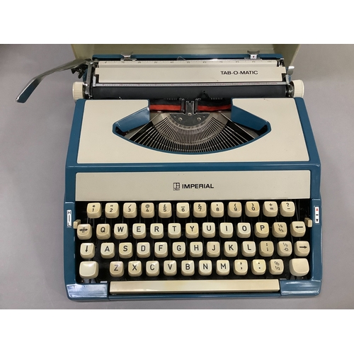 147 - An Imperial portable typewriter