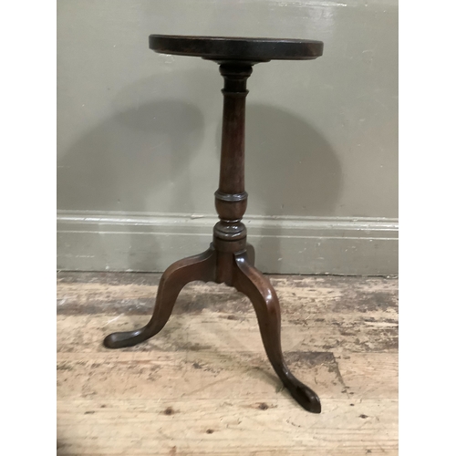 259 - An 18th century style mahogany wine table with dished top, vase turned pedestal, on three cabriole l... 