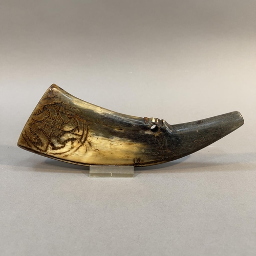 10 - AN 18TH/EARLY 19TH CENTURY SCOTTISH HERDER'S HORN POWDER flask worked with a Celtic knot design, 21c... 