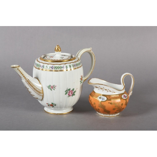 104 - AN 18TH CENTURY TEAPOT, the lid having an acorn gilt finial, the fluted body of barrel shape painted... 