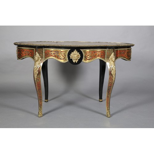 417 - A FRENCH BOULLE CENTRE TABLE WITH GILT METAL MOUNTS, of a quatrefoil form and serpentine outline, th... 