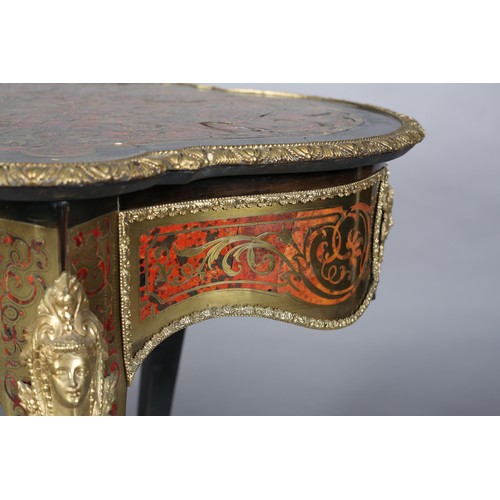 417 - A FRENCH BOULLE CENTRE TABLE WITH GILT METAL MOUNTS, of a quatrefoil form and serpentine outline, th... 