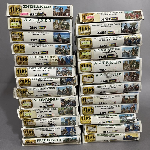 228 - A quantity (25) of boxed Revell 1/72 scale historical combatants, including Aztecs, Normans, French ... 