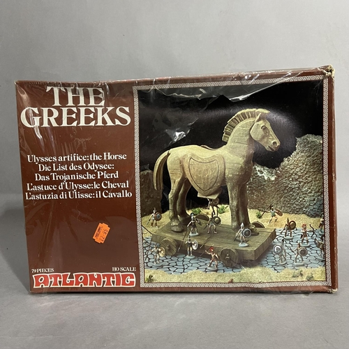 230 - A boxed, 1/72 Atlantic scale model of Ulysses Artifice: The Horse, contents unchecked