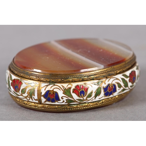 39 - A late 19th century french banded agate gilt metal and champlevé enamel box of oval outline, 6.25cm ... 