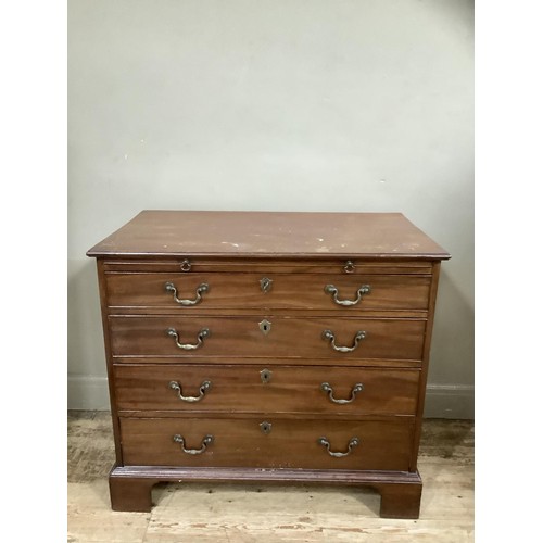 491 - A mahogany bachelor's chest of four graduated drawers and on bracket feet, 92cm wide, 82cm high