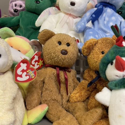 156 - A collection of 22 Ty Beanie Babies, including Princess, Britannia, Curly, Peace, Erin, Halo, 1999 a... 