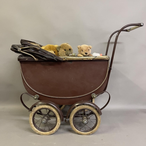 115 - A circa-1940s toy pram by The Silver Cross with retractable hood, along with a number of small stuff... 