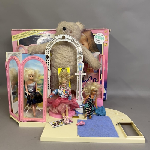 A 1980s Sindy Fashion Boutique with three dolls Spandex Sindy Bagpipe Sindy and guest appearance