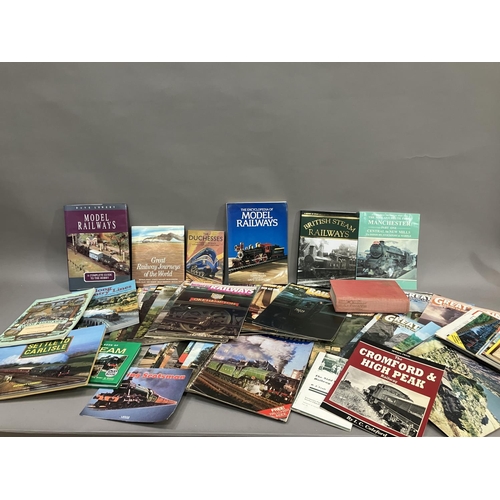 104 - A collection of railway reference books, guides and pamphlets, along with a consecutive collection o... 