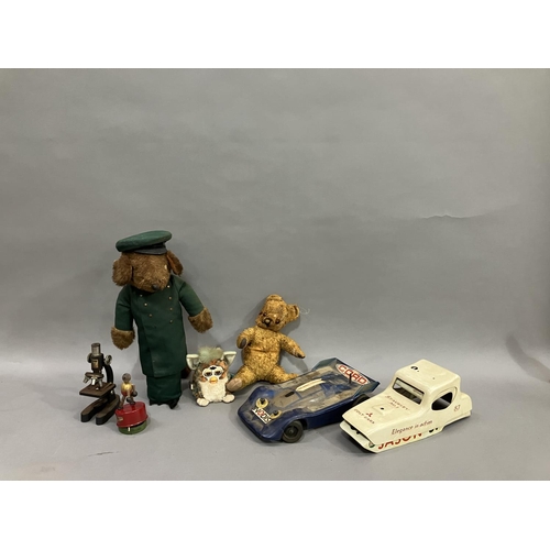 118 - A 1950s Harrods Mouse door stop, a mid century jointed teddy bear, an original late 90s Furby, a Tri... 