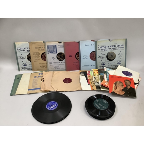 54B - Quantity of 45rpm and 78rpm records