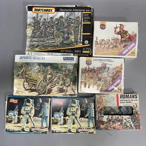 220 - A collection of boxed, early 1/76 and 1/72 scale model soldiers and characters including Airfix, Mat... 