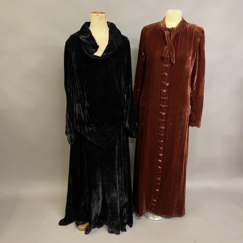 332 - Two early 20th century panne velvet gowns, the first deep ginger, lined in a paler chiffon, with tie... 