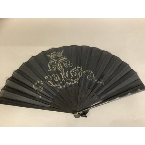 34 - Royal Interest: a paper fan printed with a portrait of King Alfonso XIII and Queen Victoria of Spain... 