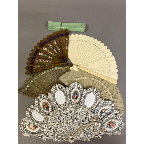 36 - 18th to 20th century brisé fans: a c 1820’s tortoiseshell fan with pointed sticks, pierced, alternat... 