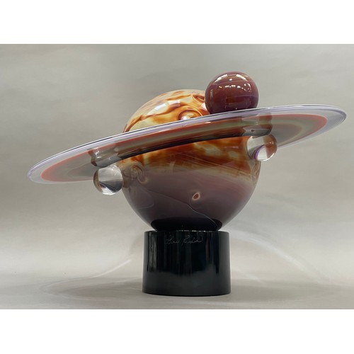 7 - ARR Dino Rosin (Italian b1948), A Murano Calcedonia and banded glass sculpture of the planet Saturn,... 