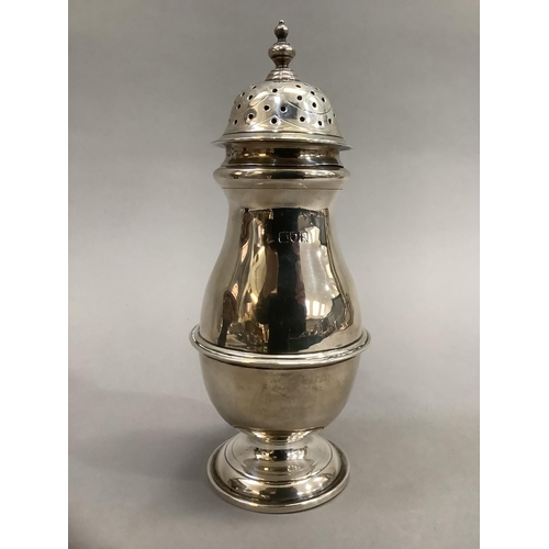 381 - A silver castor of baluster form, 20cm high, approximate weight 6.5oz, London 1913