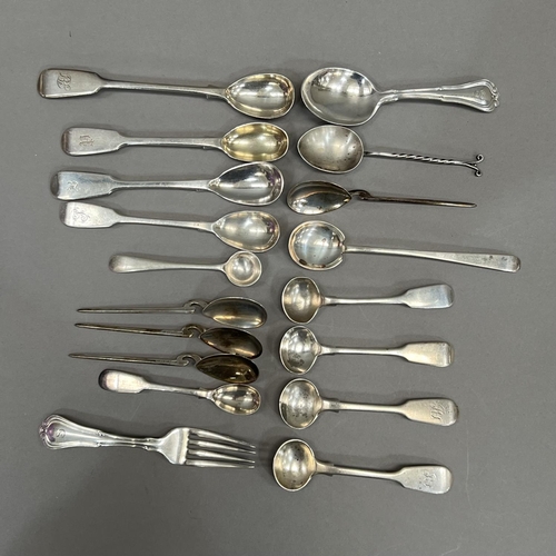 405 - A collection of 19th Century and early 20th Century silver condiment spoons including several Victor... 