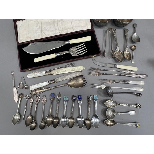 374 - A small collection of late 19th and early 20th Century silver plated cutlery including two boxed set... 