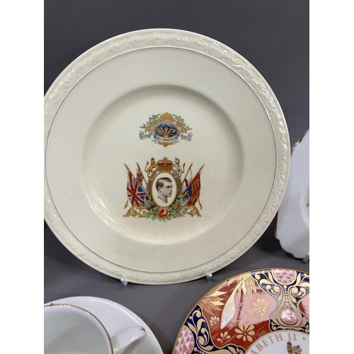 96 - A quantity of royal commemorative ware including items for Edward VII, Edward VIII, George VI, Queen... 