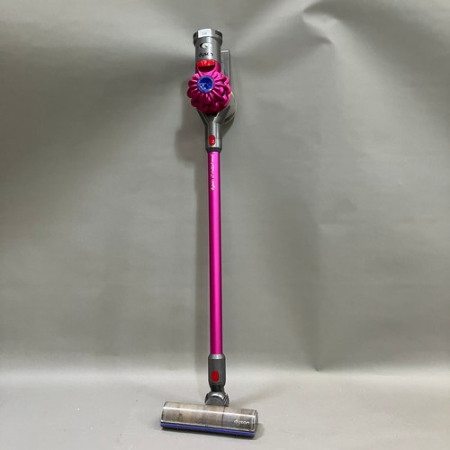 356 - A Dyson V7 motorhead handy vac