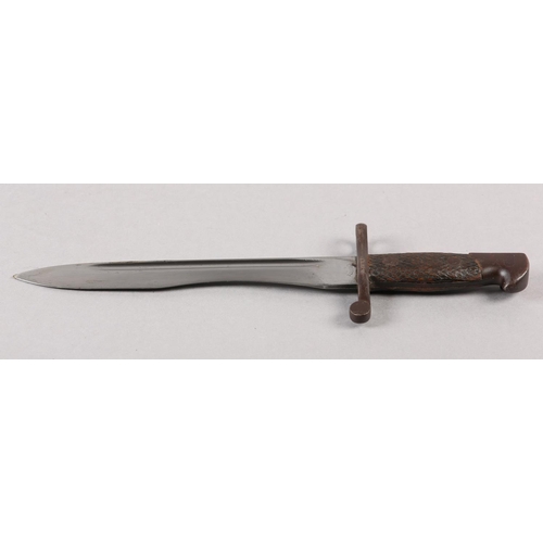 162 - A SPANISH 1941 MODEL BOLO BAYONET, Shaped single edge 25cm fullered blade stamped Toledo on 7626B to... 