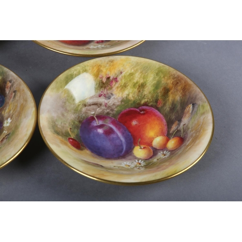 247 - A SET OF SIX ROYAL WORCESTER PORCELAIN SAUCER DISHES BY WILLIAM RICKETTS, of circular form, painted ... 