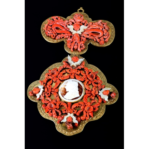 293 - A TRAPANI CORAL DEVOTIONAL PLAQUE, Sicily late 18th century to early 19th century, centred with a sh... 