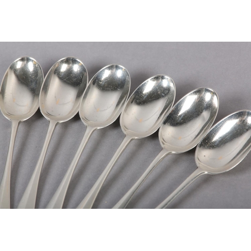 319 - A SET OF SIX GEORGE V SILVER DESSERT SPOONS, London 1928 for Crichton Brothers, rat tail, approximat... 