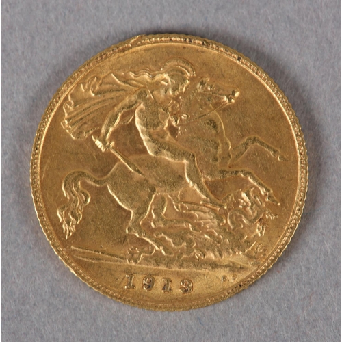 412 - A GEORGE V 1913 HALF SOVEREIGN