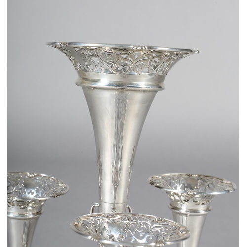 335 - AN EDWARD VII SILVER EPERGNE, London 1909, Josiah Williams & Co, having a large central flute with p... 