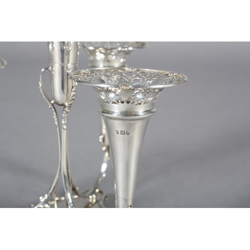 335 - AN EDWARD VII SILVER EPERGNE, London 1909, Josiah Williams & Co, having a large central flute with p... 