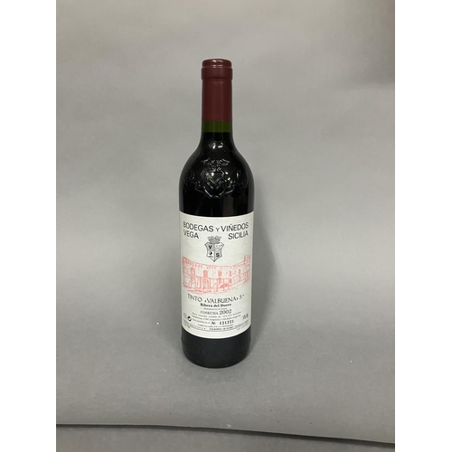 65 - BODEGAS Y VINEDOS VEGA SICILIA Ribera del Duero TINTO VALBUENA 5 years 2002.                        ... 