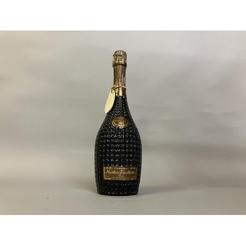 38 - NICHOLAS FEUILLATTE Cuvee Palmes d'Or 1992         1 Bottle 75cl 12%