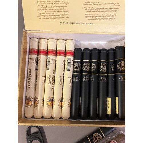 68 - CIGARS FIVE PENAMIL CLASICO in tubes, each approximate length 17cm, ring gauge 40 Seven La Paz Gran ... 