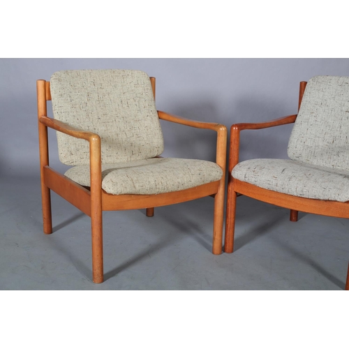 46 - A pair of Ercol '773' armchairs, c1990, upholstered in oatmeal cloth, on rounded legs