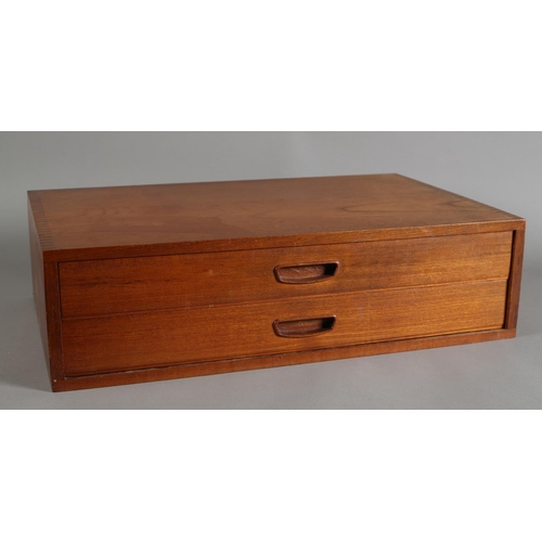 144 - A teak nest of two shallow drawers with recessed handles, 61cm wide x 38cm deep x 16cm high