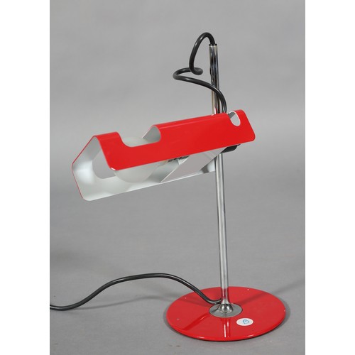 18 - Joe Columbo (1930-1971) for Oluce, Italy, Spider table lamp in red, 1967, winner of the 1967 Compass... 