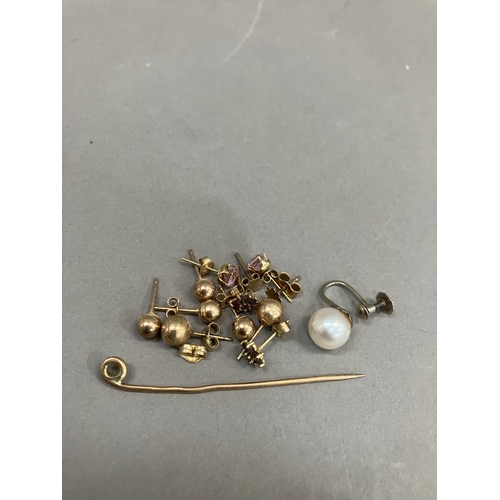 269 - A small collection of ear studs, scrolls and scrap 9ct gold, total approx. weight 5g