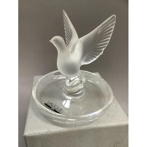 19 - A Lalique trinket dish formed as a dove, etched to the base with Lalique, in original box