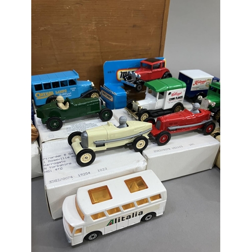 452 - A collection of Matchbox, Corgi, Lledo and Tonka models, including Thrust 2, Alitalia Airport Coach,... 