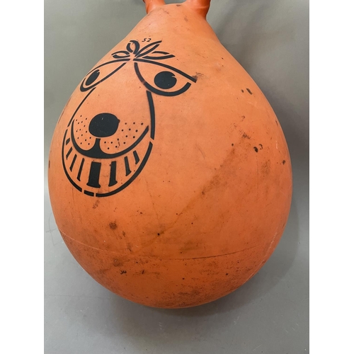 465 - Retro space hopper