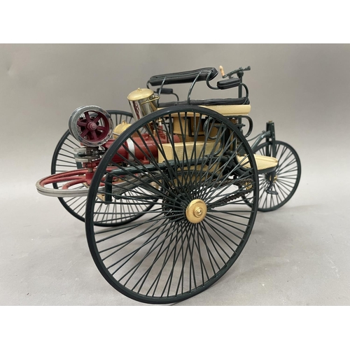 442 - A vintage model steam powered tricycle 32cm long x 18cm high