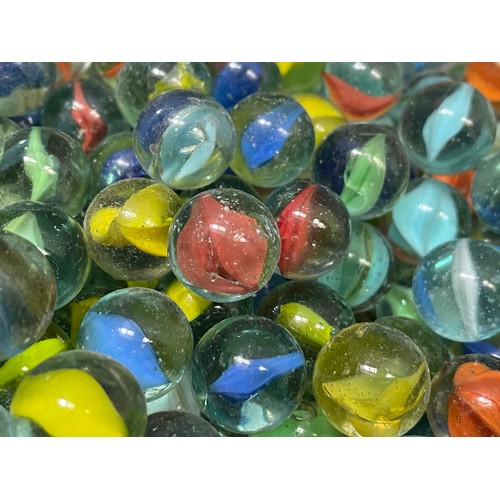 449 - A quantity of vintage marbles