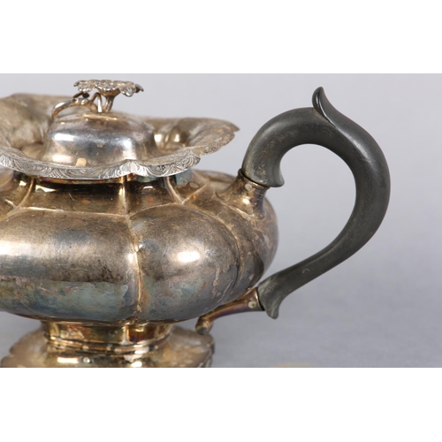 221 - A 19TH CENTURY SILVER TEAPOT, compressed melon form with engraved collar, the semi-domed cover with ... 